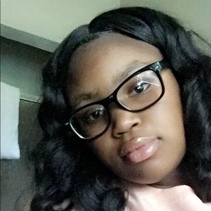 Meet your Posher, Trinity